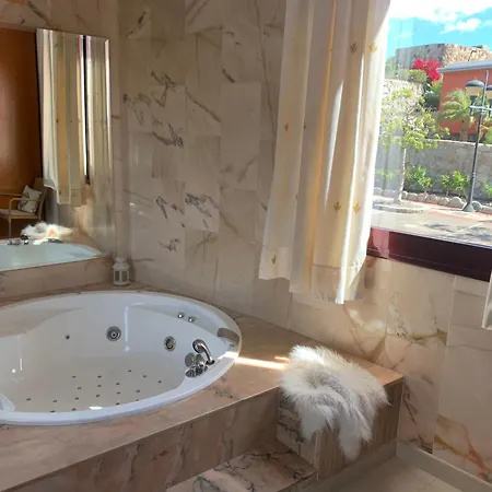 Villa Zen Anfi Tauro Golf With Private Heated Pool